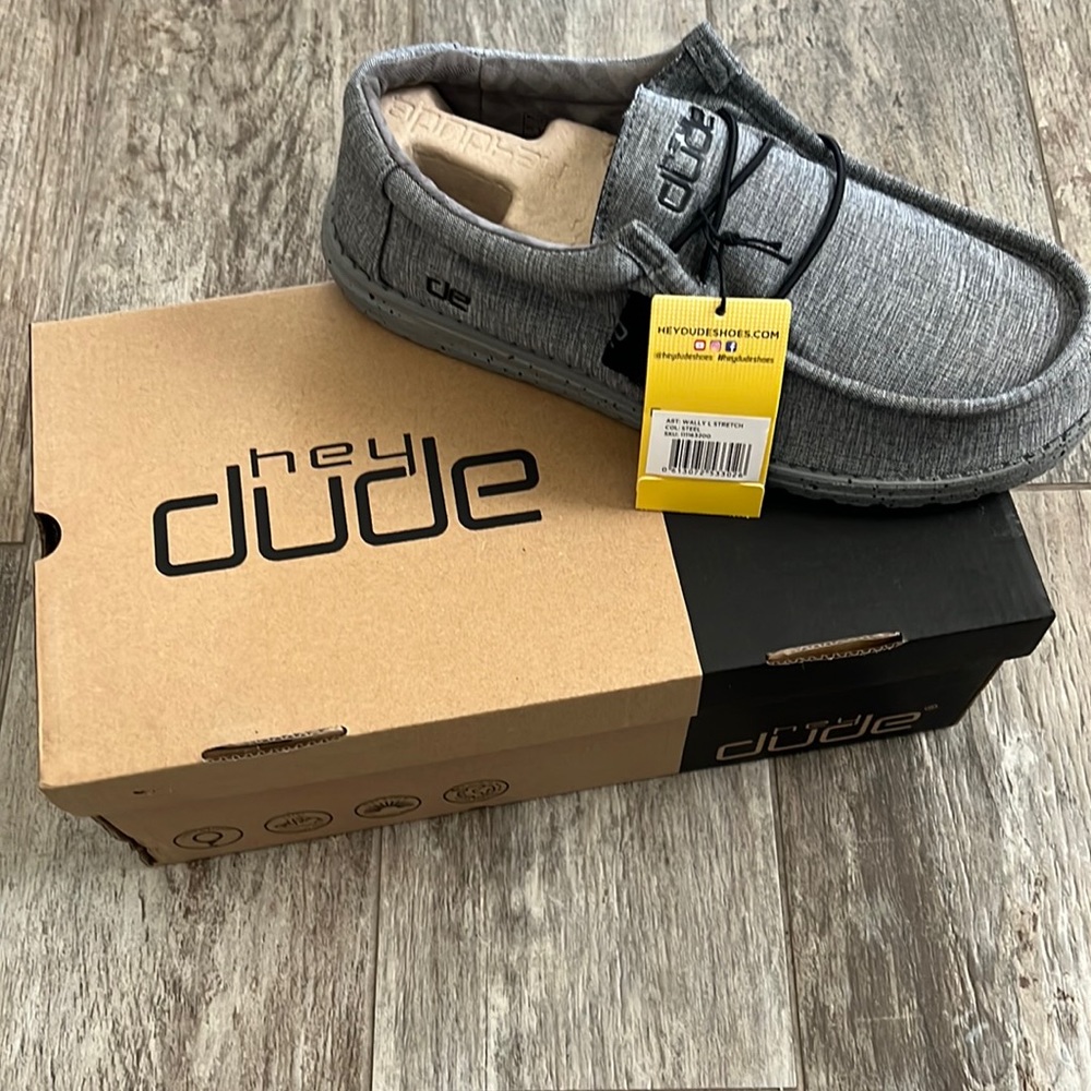 Men’s Hey Dude slip on shoes